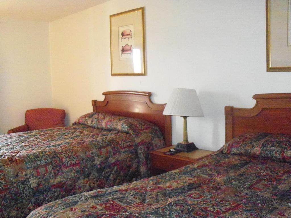 Budget Inn And Suites - Des Moines Habitación foto